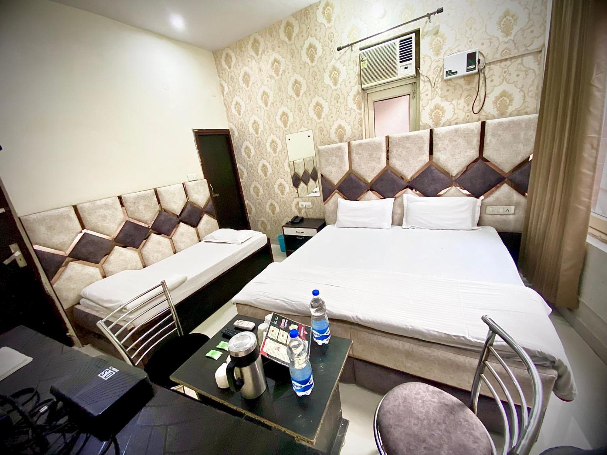 Swaran Hotel Amritsar Exteriér fotografie